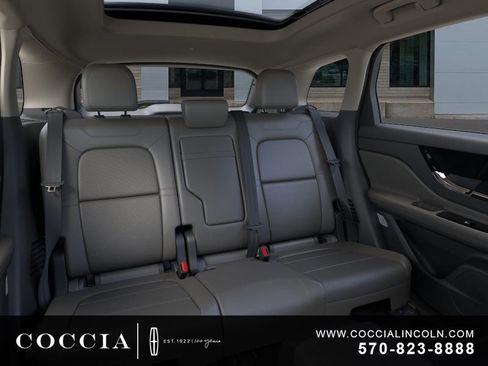 New 2026 Lincoln Corsair Premiere AWD/4WD image 11