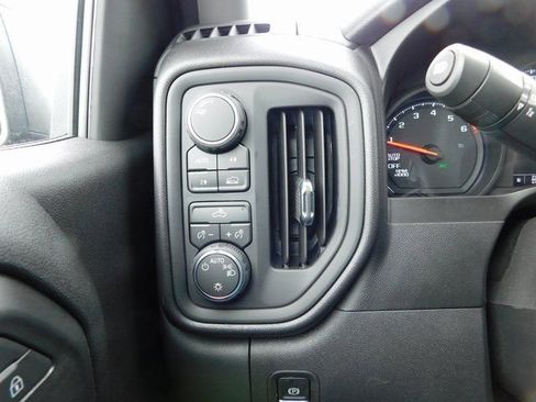 New 2026 Chevrolet Silverado 1500 W/T w/ WT Value Package AWD/4WD image 19