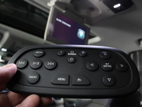 Used 2020 GMC Yukon SLT w/ Open Road Package image 47