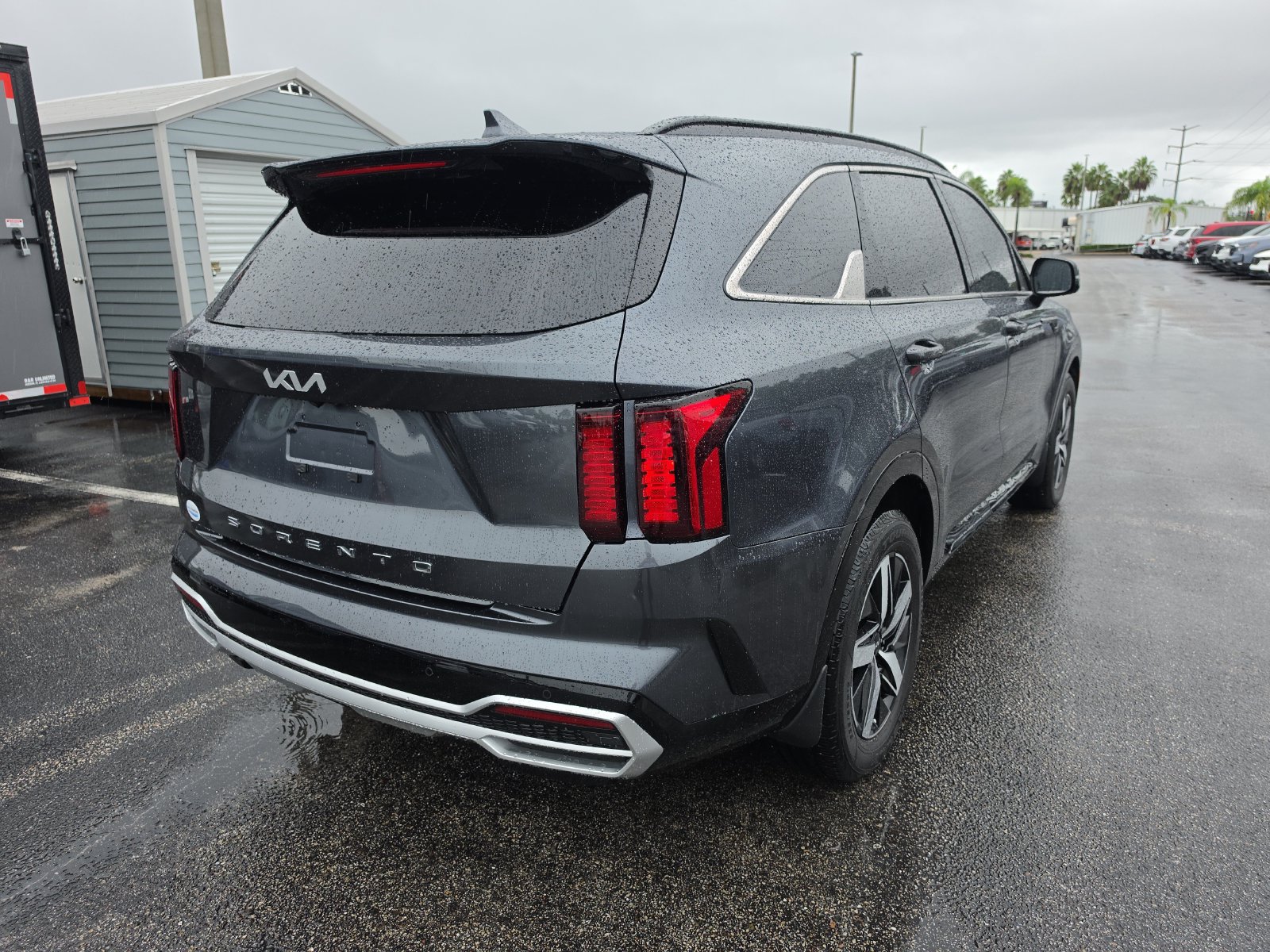 Used 2022 Kia Sorento S w/ Panoramic Sunroof Package FWD image 4