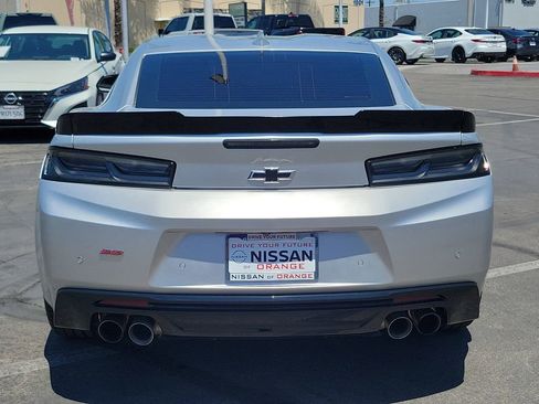 Used 2017 Chevrolet Camaro SS RWD image 30
