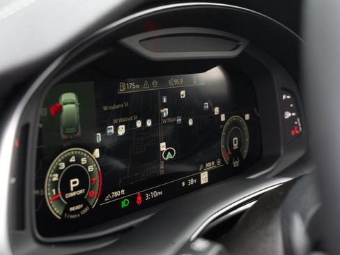 Used 2025 Audi Q7 3.0T Premium Plus w/ Premium Plus Package image 12