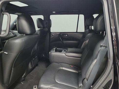Used 2022 Nissan Armada SL w/ Midnight Edition Package RWD image 9