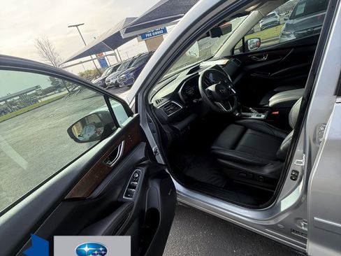 Used 2025 Subaru Ascent Touring w/ Popular Package #2 AWD/4WD image 20