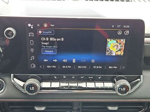 Used 2023 Chevrolet Colorado Z71 w/ Z71 Convenience Package 2 AWD/4WD image 13