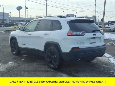 Used 2019 Jeep Cherokee Latitude Plus image 7