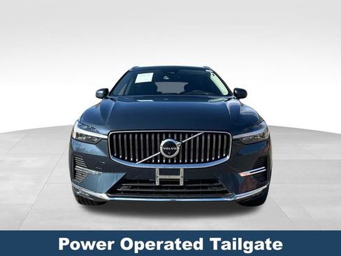 Used 2023 Volvo XC60 B5 Plus w/ Climate Package AWD/4WD image 10