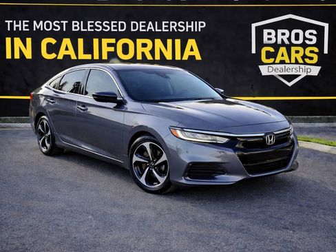 Used 2021 Honda Insight EX image 1
