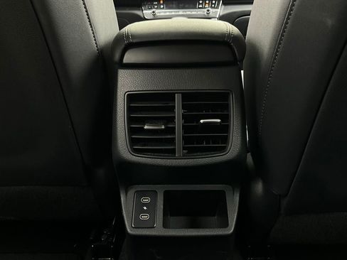 Used 2025 Kia Seltos S image 12