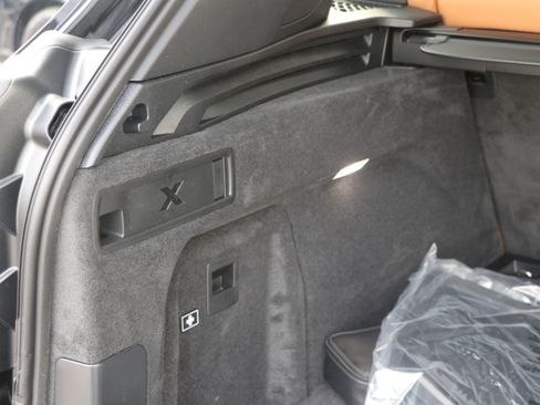 Certified 2026 BMW X5 sDrive40i w/ Climate Comfort Package image 39