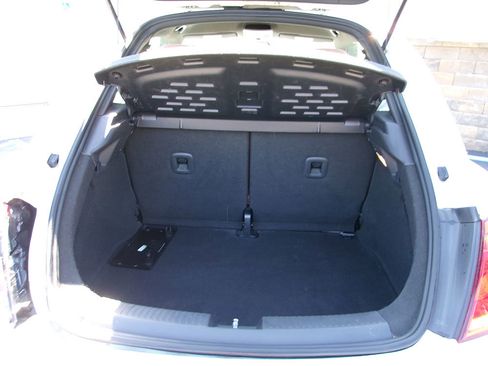 Used 2015 Volkswagen Beetle 1.8T Classic FWD image 12