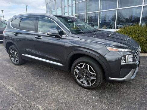 Used 2023 Hyundai Santa Fe SEL Premium image 2