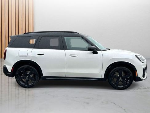 New 2026 MINI Cooper Countryman S w/ Comfort Package Max image 2