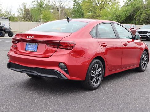 Used 2024 Kia Forte LXS FWD image 3