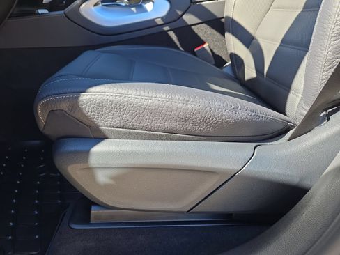Used 2026 Mercedes-Benz GLE 580 4MATIC image 17