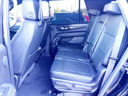 Used 2021 GMC Yukon Denali w/ Denali Ultimate Package image 14