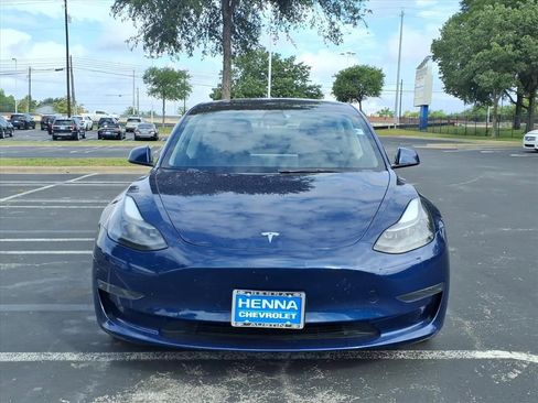 Used 2023 Tesla Model 3 Standard Range RWD image 12