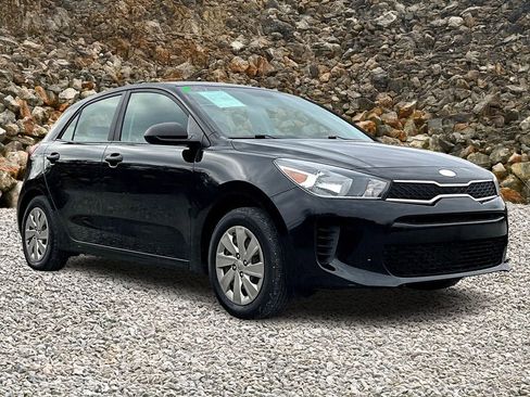 Used 2018 Kia Rio LX image 9