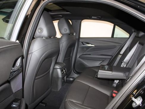 Certified 2025 Cadillac CT4 Luxury AWD/4WD image 11