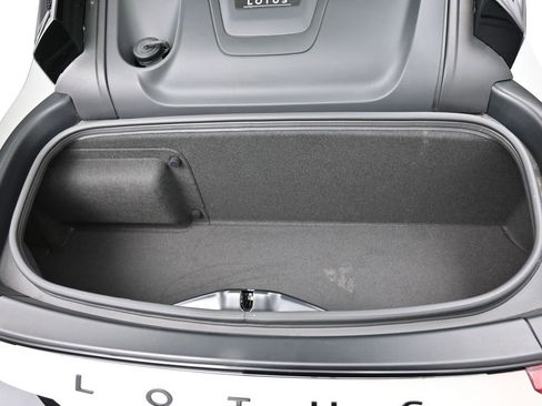 New 2026 Lotus Emira SE image 30