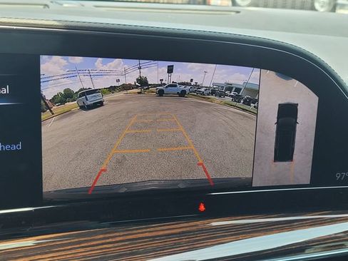 Used 2022 Cadillac Escalade ESV Luxury AWD/4WD image 19
