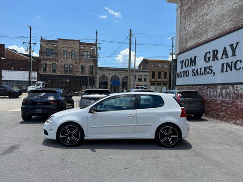 Used 2008 Volkswagen R32 AWD/4WD image 5