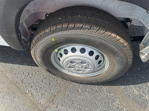 New 2026 RAM ProMaster 3500 w/ Convenience Group image 9