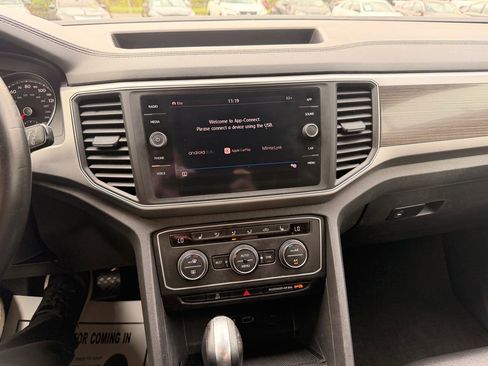 Used 2018 Volkswagen Atlas SE image 27