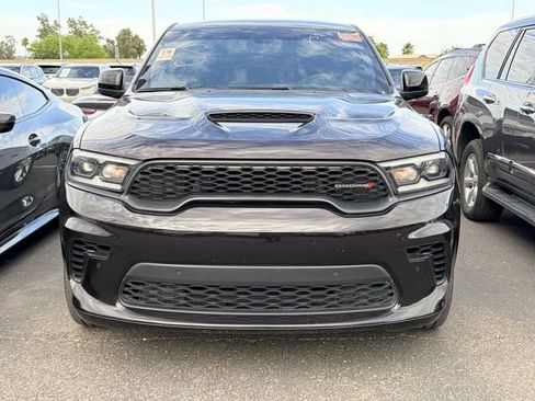 Used 2023 Dodge Durango R/T w/ Trailer Tow Group IV RWD image 2