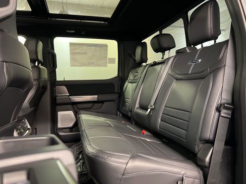 New 2026 Ford F250 Platinum image 34