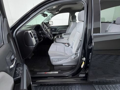 Used 2018 Chevrolet Silverado 1500 LT w/ Texas Edition AWD/4WD image 8