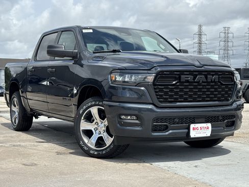 New 2026 RAM 1500 Express image 2