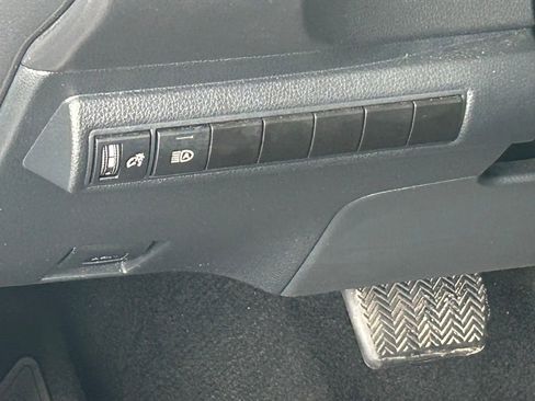 Used 2024 Toyota Corolla LE image 35