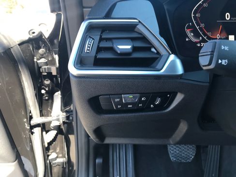 Used 2022 BMW 430i Convertible w/ Convenience Package image 18