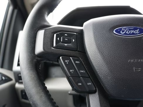 Used 2018 Ford F150 XLT w/ Equipment Group 302A Luxury AWD/4WD image 20