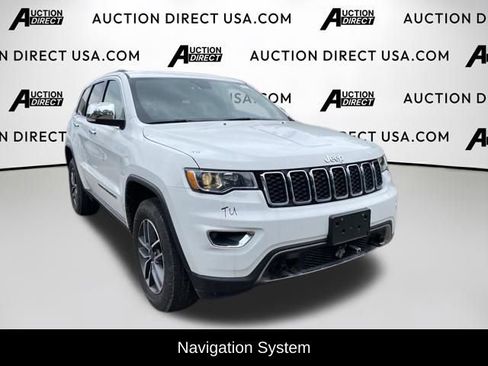 Used 2021 Jeep Grand Cherokee Limited AWD/4WD image 3