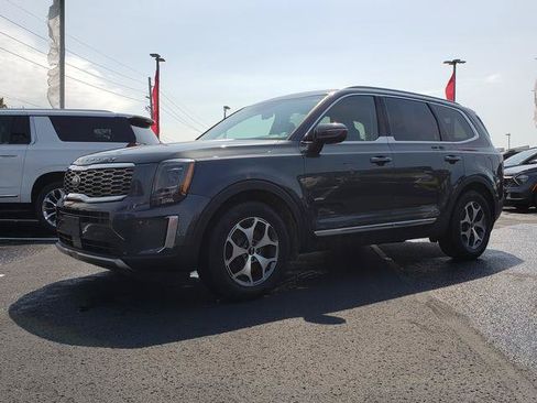 Used 2020 Kia Telluride EX AWD/4WD image 8