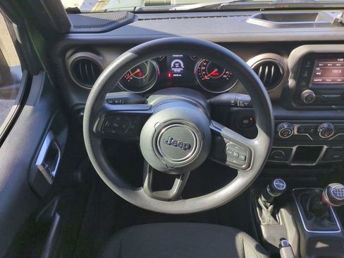 Used 2020 Jeep Wrangler Sport image 16