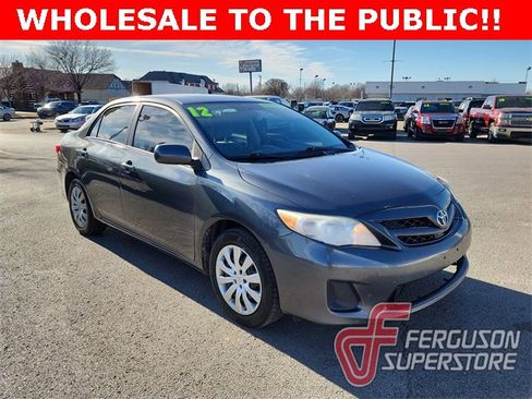 Used 2012 Toyota Corolla LE image 1