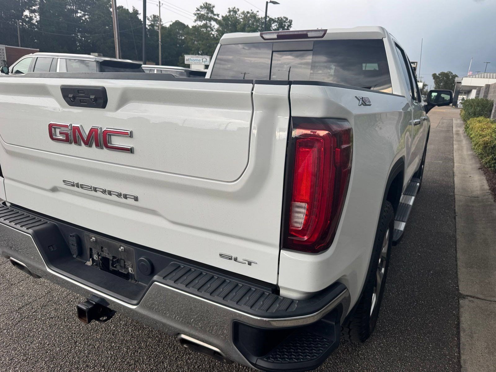 Certified 2023 GMC Sierra 1500 SLT w/ SLT Premium Package AWD/4WD image 11