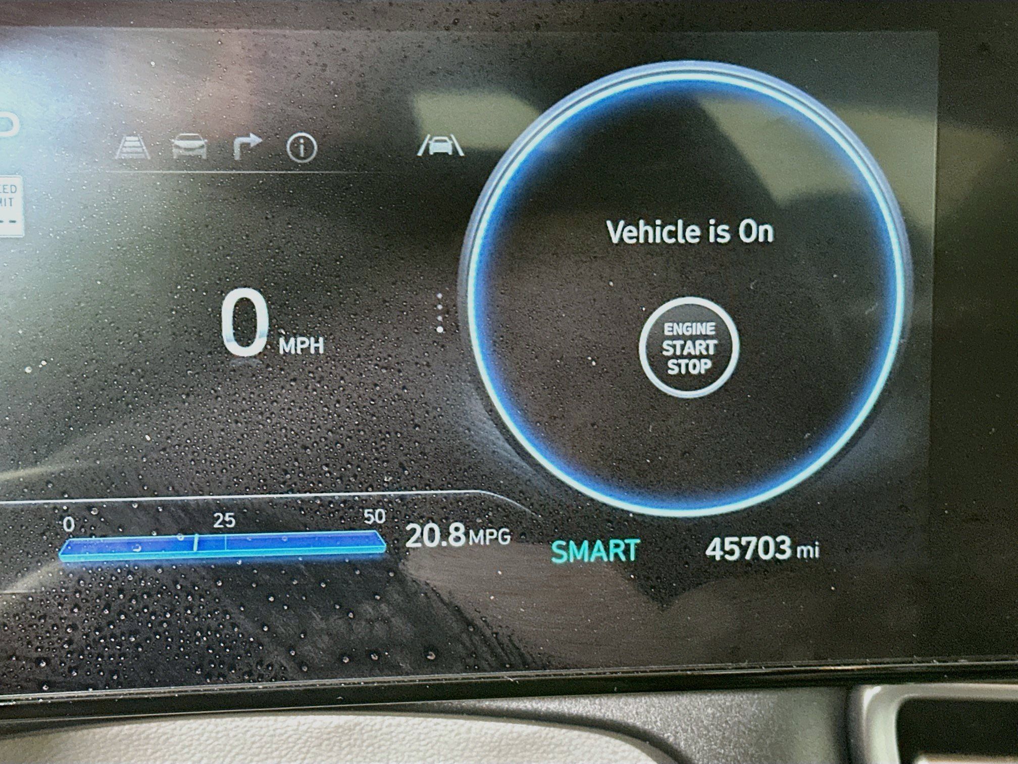 Used 2025 Hyundai Elantra SEL FWD image 19