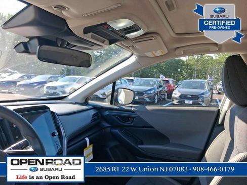 Used 2025 Subaru Crosstrek 2.5i Premium AWD/4WD image 17