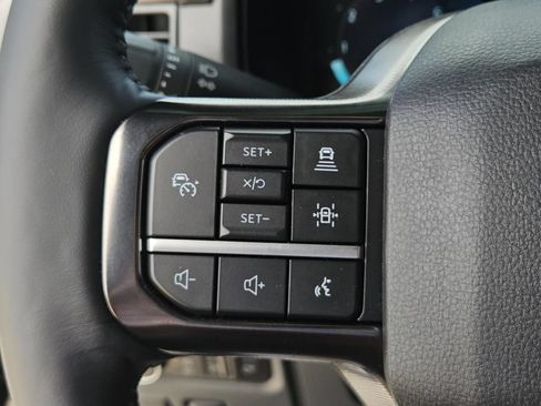 Used 2025 Ford F150 Platinum w/ Equipment Group 702A High AWD/4WD image 17