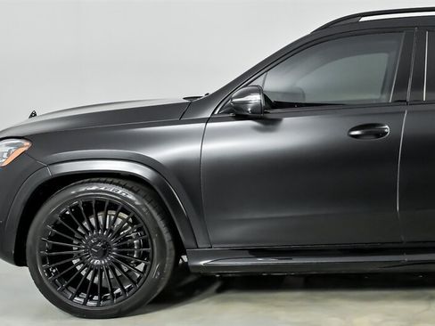 Used 2024 Mercedes-Benz Maybach GLS 600 4MATIC image 7