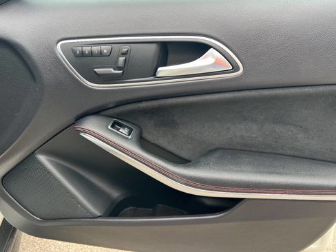 Used 2015 Mercedes-Benz GLA 45 AMG 4MATIC image 22