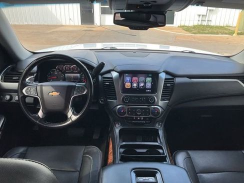 Used 2019 Chevrolet Tahoe Premier image 3