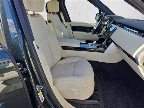 New 2026 Land Rover Range Rover SE AWD/4WD image 10