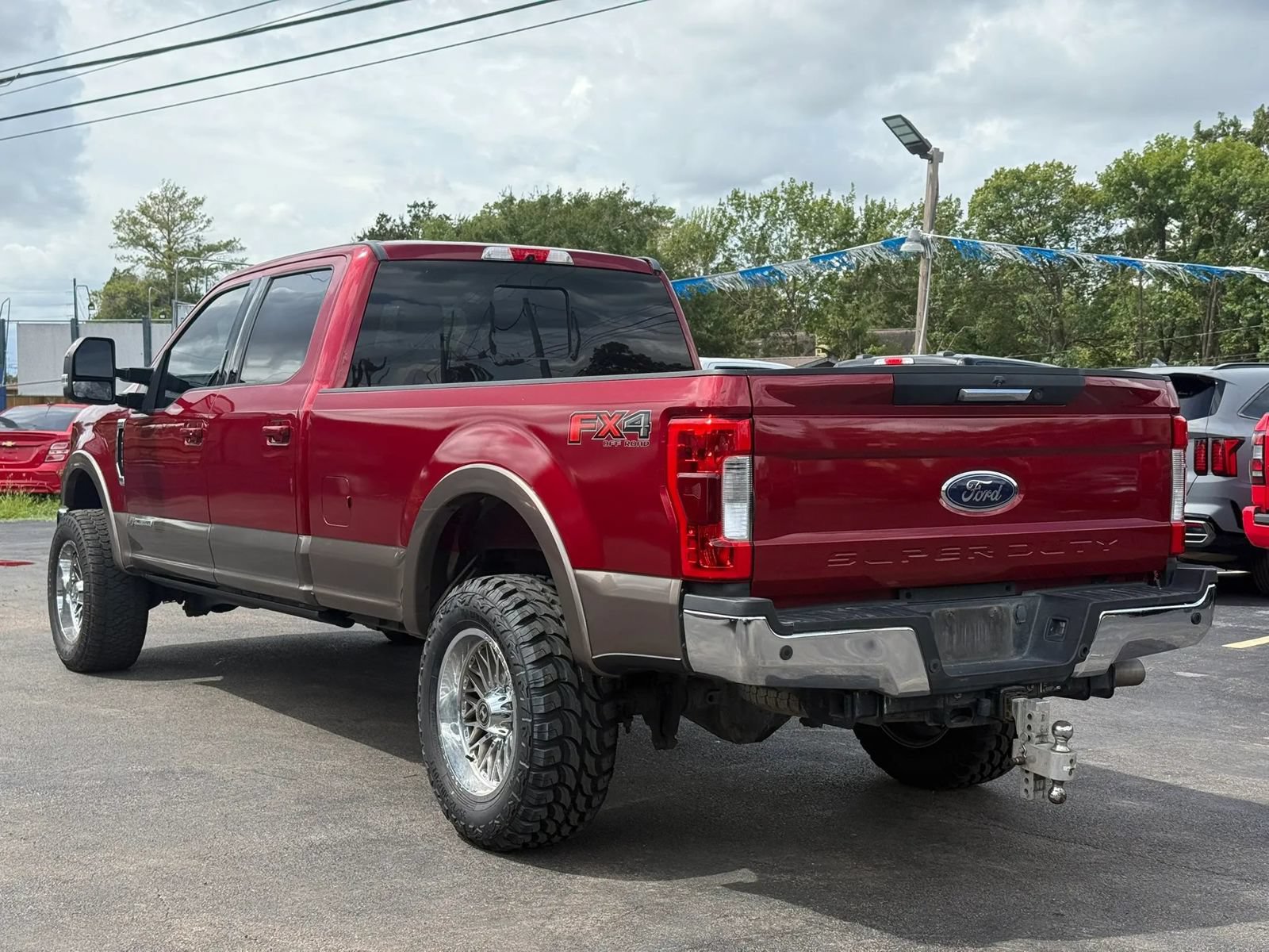 Used 2019 Ford F350 Lariat w/ Lariat Value Package AWD/4WD image 8