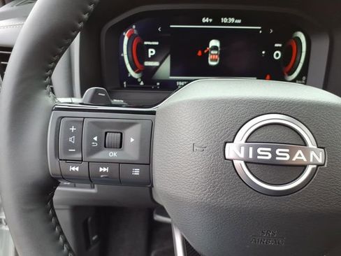 Certified 2025 Nissan Rogue SL w/ SL Premium Package image 9