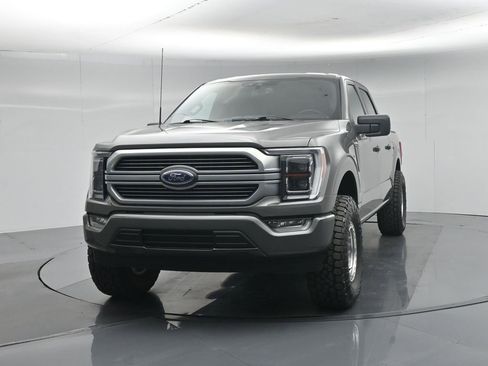 Used 2021 Ford F150 XLT w/ Equipment Group 302A High RWD image 57